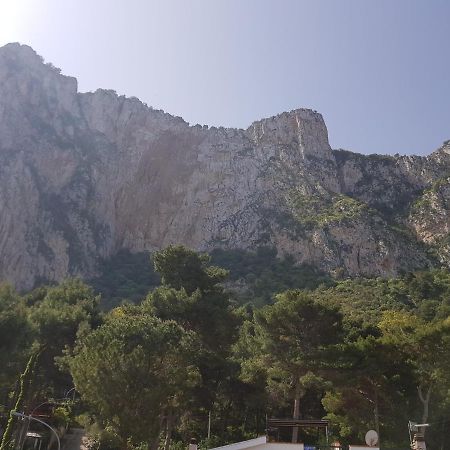 Mondello Suites Feels Like Home المظهر الخارجي الصورة