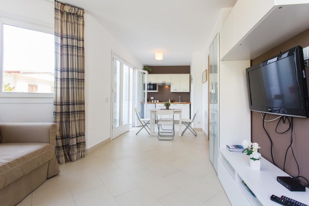Mondello Suites Feels Like Home المظهر الخارجي الصورة